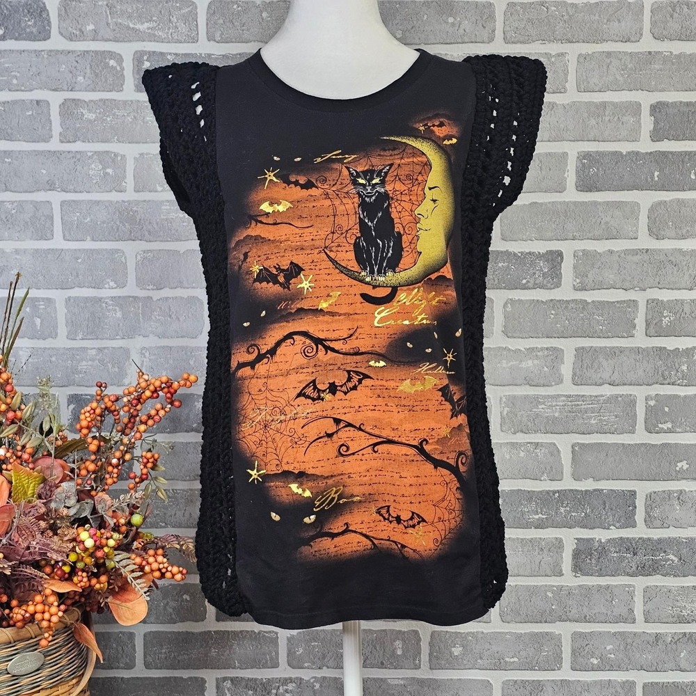 Halloween Cat Moon Shirt M Black Crochet Sides Handmade Witchy Goth Upcycled